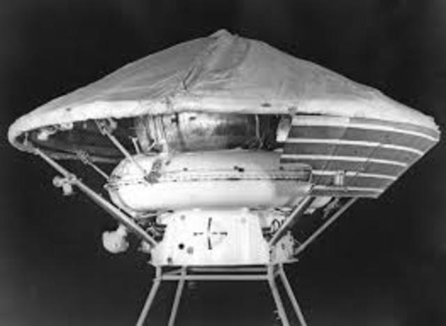 The Soviet probe, Luna 3, takes the first pictures of the moon