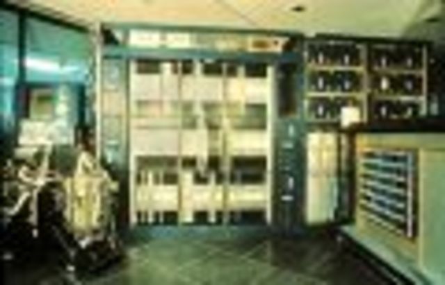 ARPANET заработал. К нему подключаются компьютеры ведущих, в том числе и невоенных, лабораторий и исследовательских центров США.