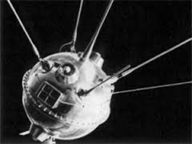 First man-made satalite to orbit the moon