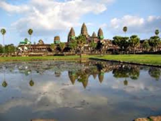 Suryavarman II invaded Vietnam