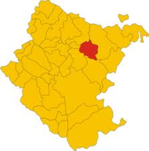 Michelangelo is born