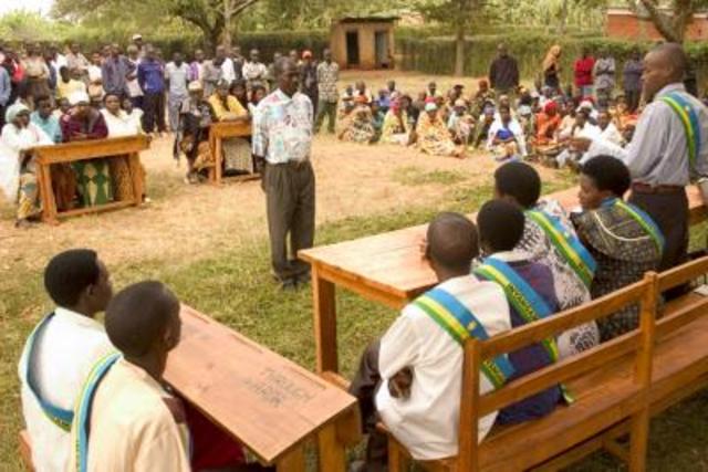 Gacaca courts to be set up