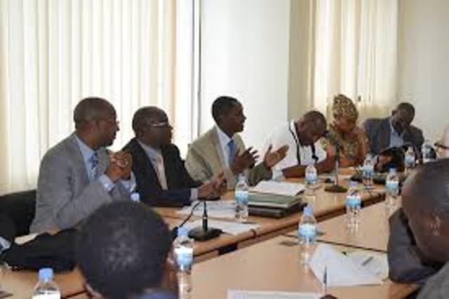 Gacaca courts set up