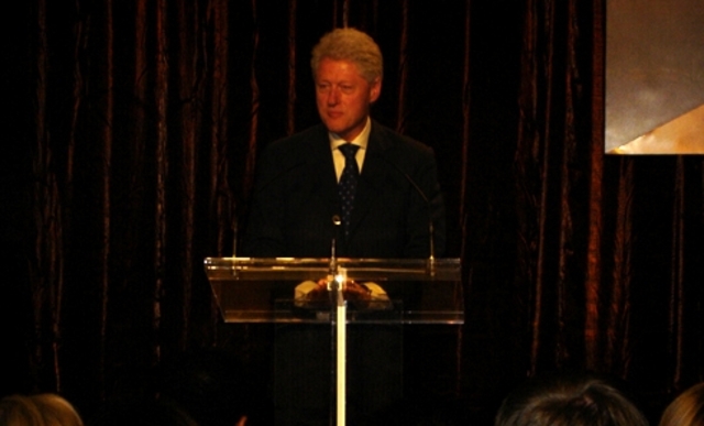 apology from clinton