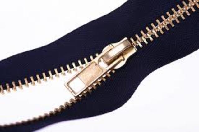 tõmblukk leiutatakse