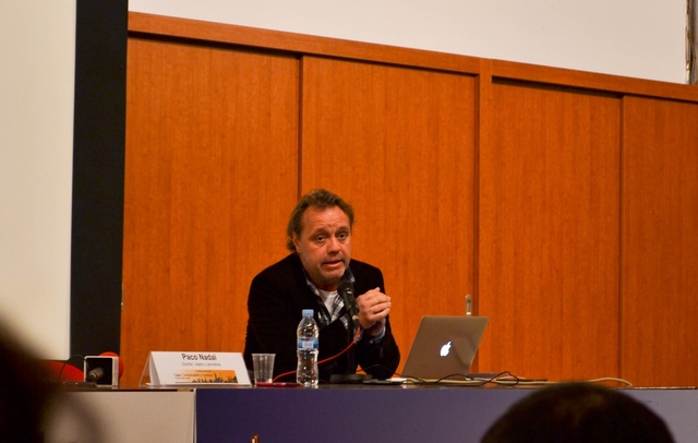 16:30-17:30 horas. Conferencia de clausura: “De la maleta al smarphone: La nueva forma de contar historias sobre viajes”.