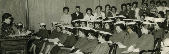 Se fundaron 98 escuelas que recibían subsidios y subvenciones oficiales y privadas