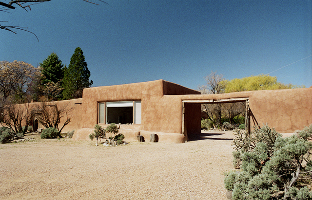 O'Keeffe purchases Abiquiu property from Catholic Archdiocese of Santa Fe
