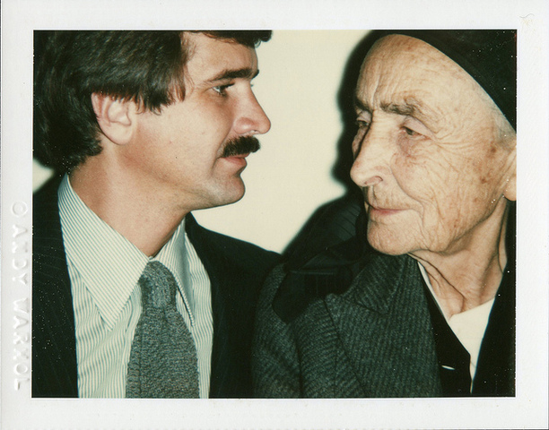 She meets potter and sculptor Juan Hamilton