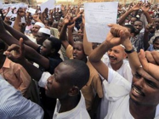 Khartoum protest over oil