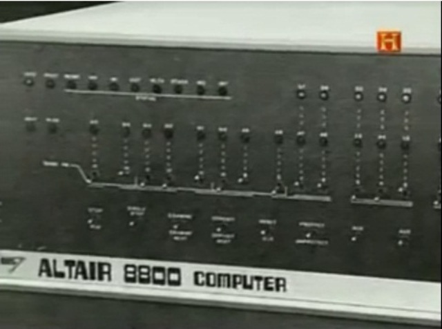ALTAIR 8800 COMPUTER