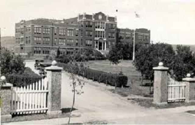 Minot State Teacher's College is Established