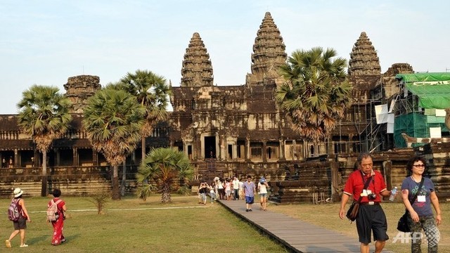 Abandoning Angkor Wat