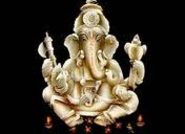 Jayavarman VII made Hiduism the main religion