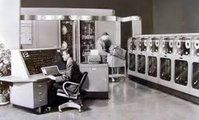 PRIMERA GENERACION (1951 1958)