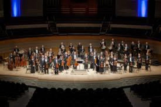 Vivaldi was nominated a teacher of violin of the orchestra of the Pietà and manager after the education of her violates all ' inglese