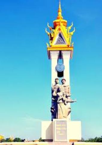 Thai army attacks Angkor