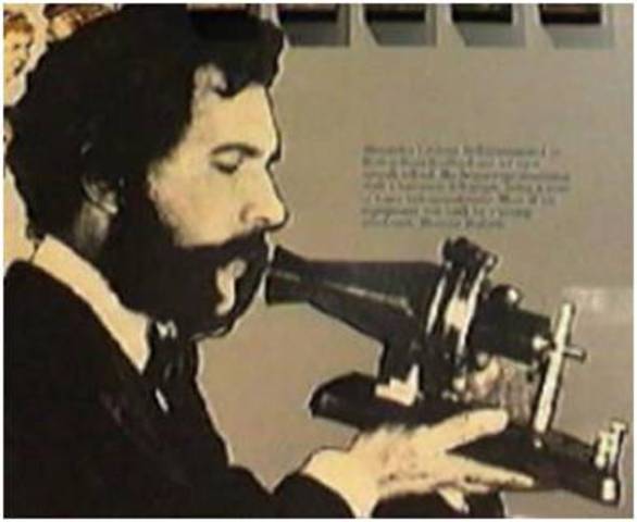 Александр Белл совместно с Томасом Уитсоном