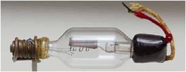 Бонч-Бруевич и английские ученые В.Икклз и Ф.Джордан