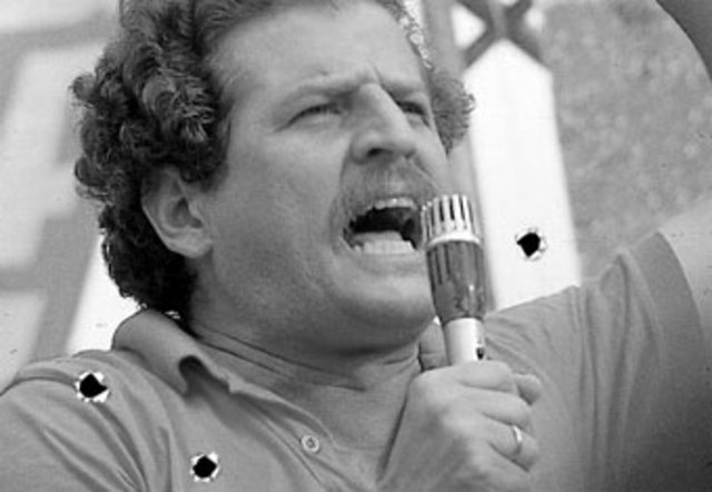 ASESINAN LIDERES POLITICOS