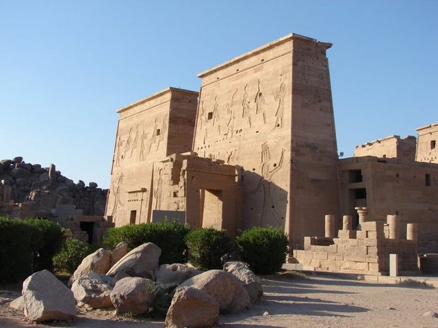 Temple os Isis