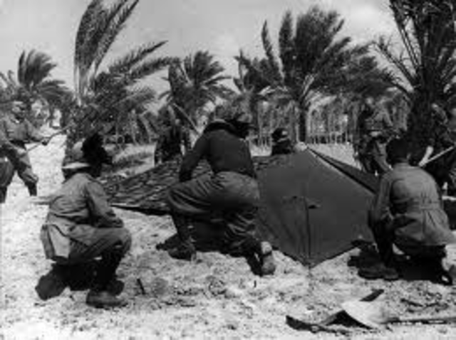 Le truppe britanniche entrano in Etiopia e a Tobruk.