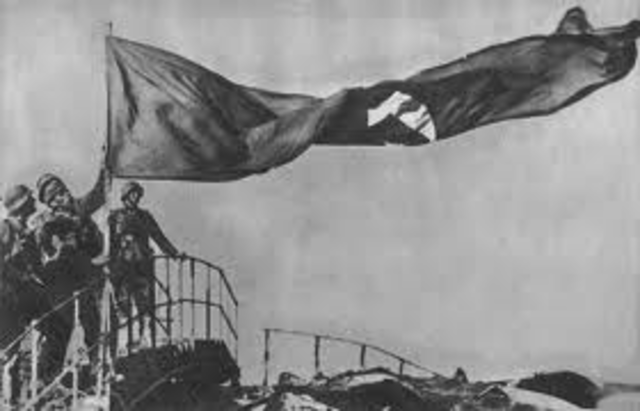 I tedeschi entrano a Sebastopoli.