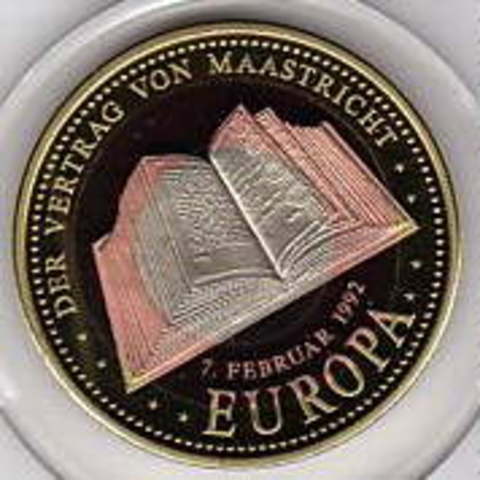 TRATADO DE MAASTRICHT