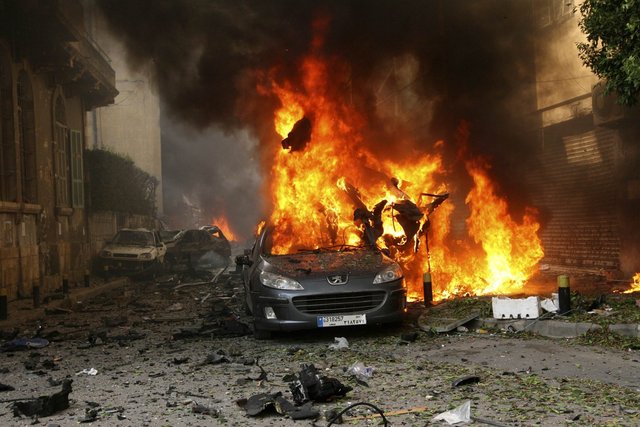 32 people are killed after a car bomb in Baghdad.