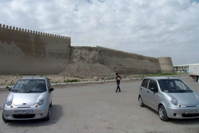 Рухнувший участок городской стены