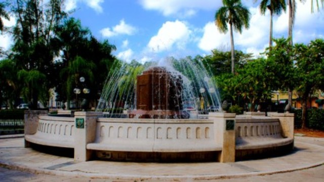 Plaza Publica de Caguas