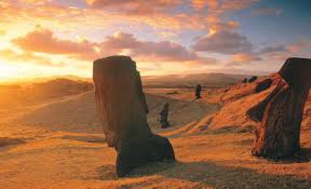 Siamese King attacks and defeats Khmer King