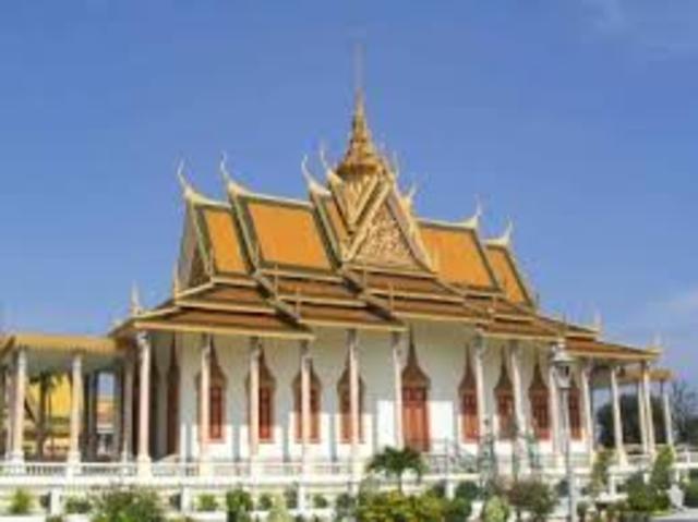 Khmer rulers relocate capital to phenom pen