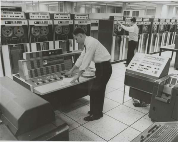 Primer correo electronico