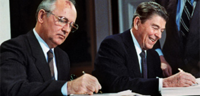 Reagan and Gorbachev resolve to removE all nuclear missiles from Europe