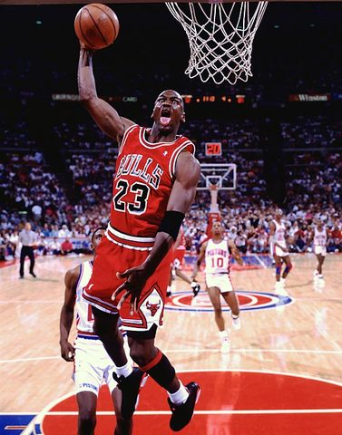 Micheal Jordan signs with Nike