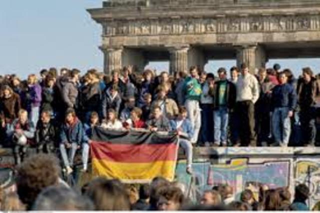 Tyskland återförenas
