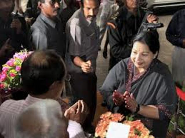 Crisis at the commission fraud and resignation