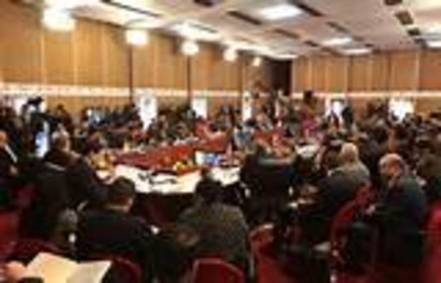 The EU signs his first great international