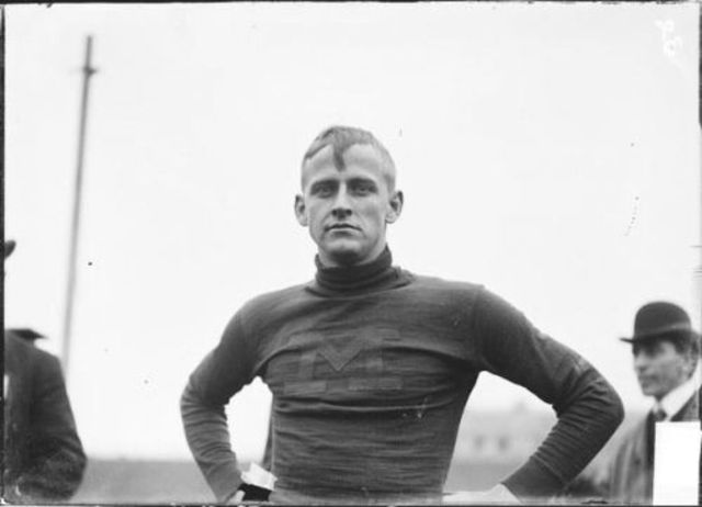 3 м 50 см - Чарльз Эдвард Дворак