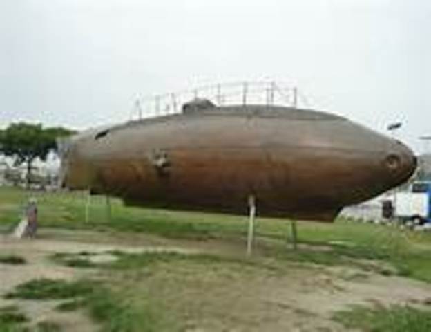 The first submarine