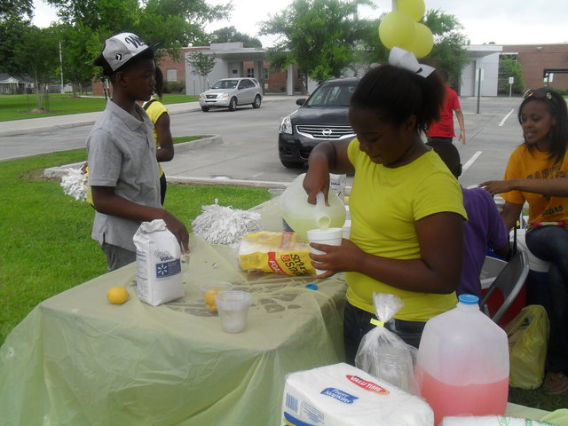 Raising Cane's Lemonade Day