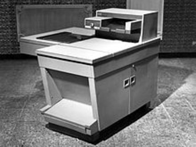 Xerox 914 Released