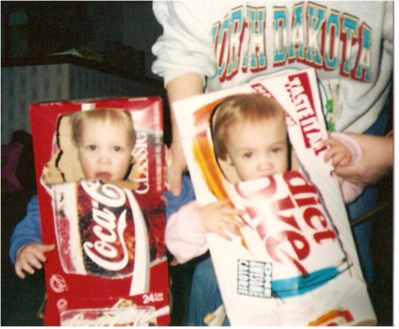 Tracy Rae and Terry Ryan Knutson were born.