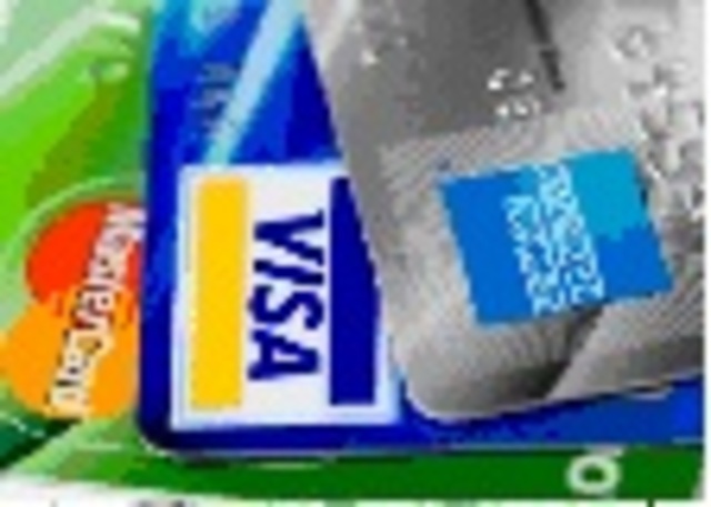 Первые банковские карты