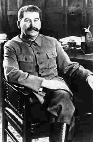 Stalin's five year plan begins