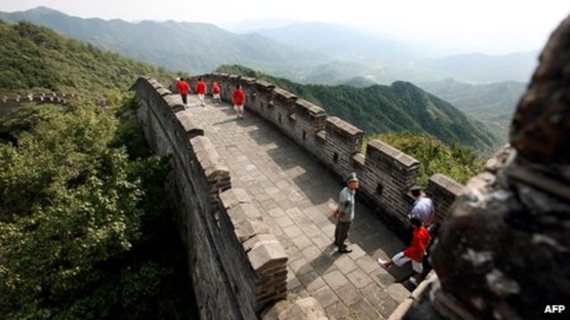 The People's Republic of China begins filling the reservoir behind the Three Gorges Dam