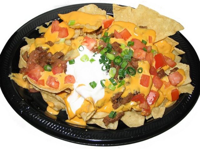 Taco Bell Employee Tweeted Picture of Himself Uriniating on Plate of Tacos