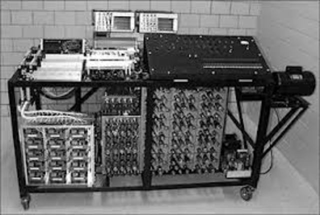 First computer able to store data