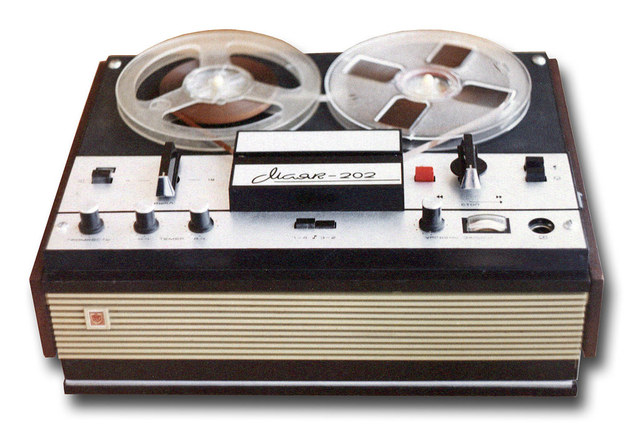 Первый магнитофон